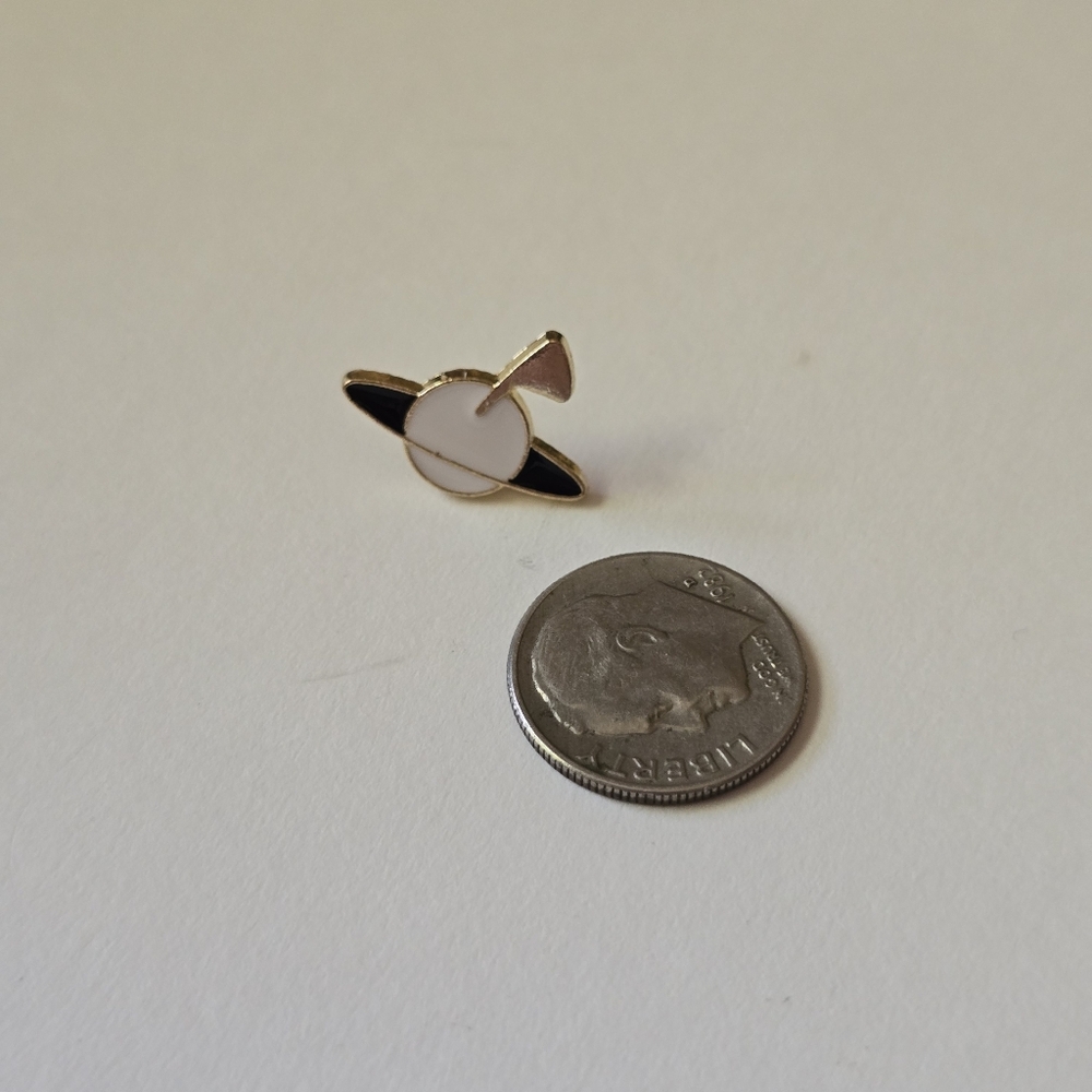 Mini Planet Pin - Picture 2 of 3